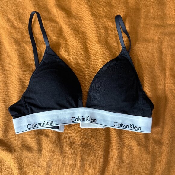 Calvin Klein Lined Bralette size M - Picture 2 of 4
